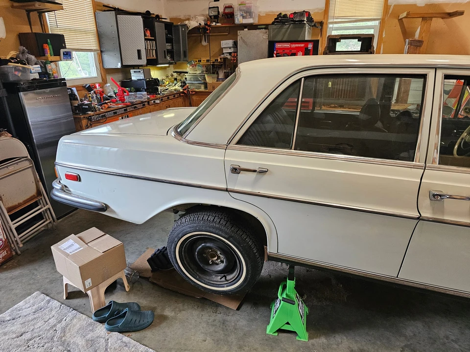 1970 Mercedes-Benz W108 & W109 - Image 10 of 31