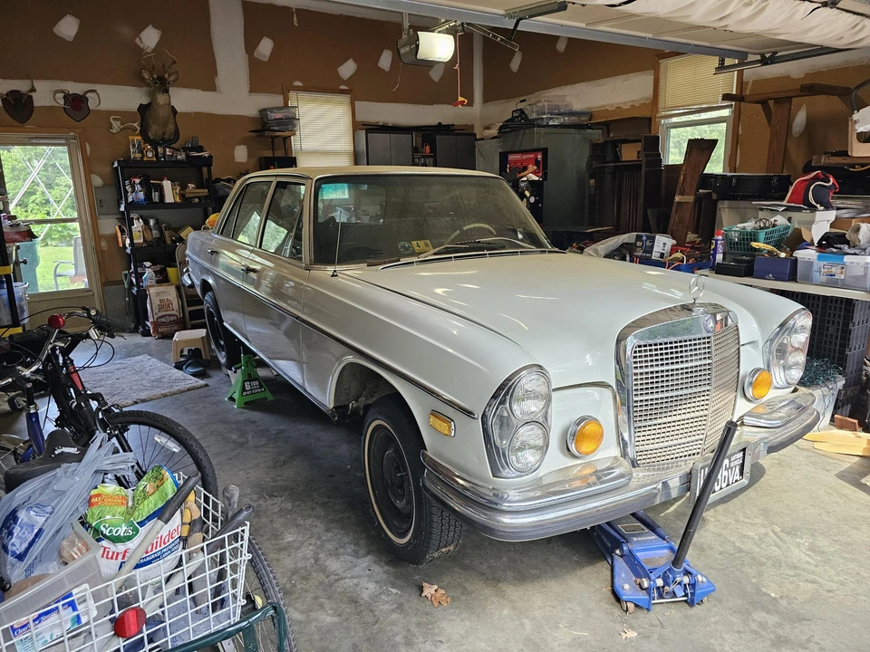 1970 Mercedes-Benz W108 & W109 - Image 4 of 31