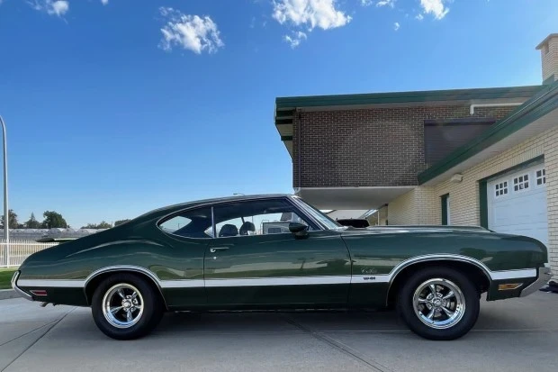 1970 Oldsmobile Cutlass 3rd Gen - Image 3 of 10