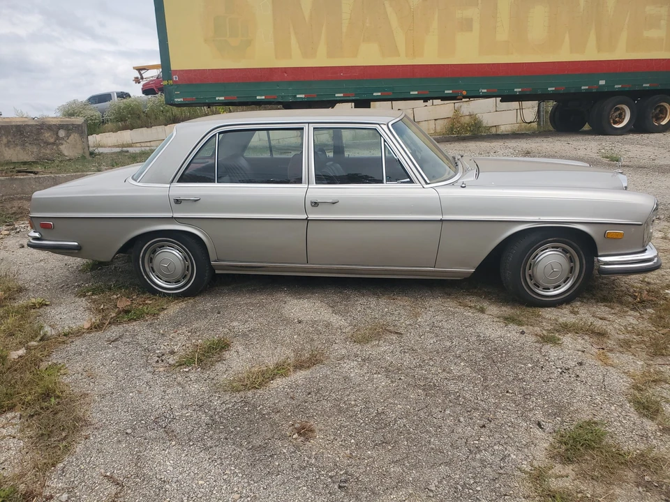 1971 Mercedes-Benz W108 & W109 - Image 11 of 31