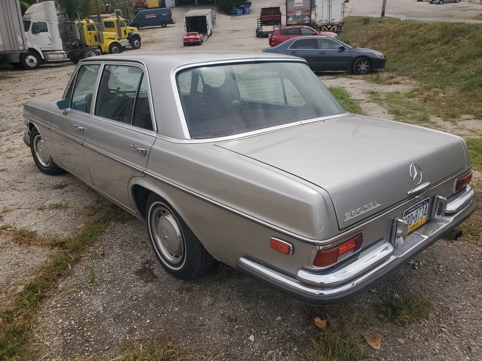 1971 Mercedes-Benz W108 & W109 - Image 15 of 31