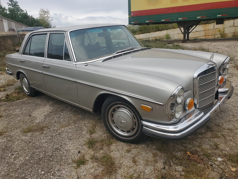 1971 Mercedes-Benz W108 & W109 - Image 8 of 31