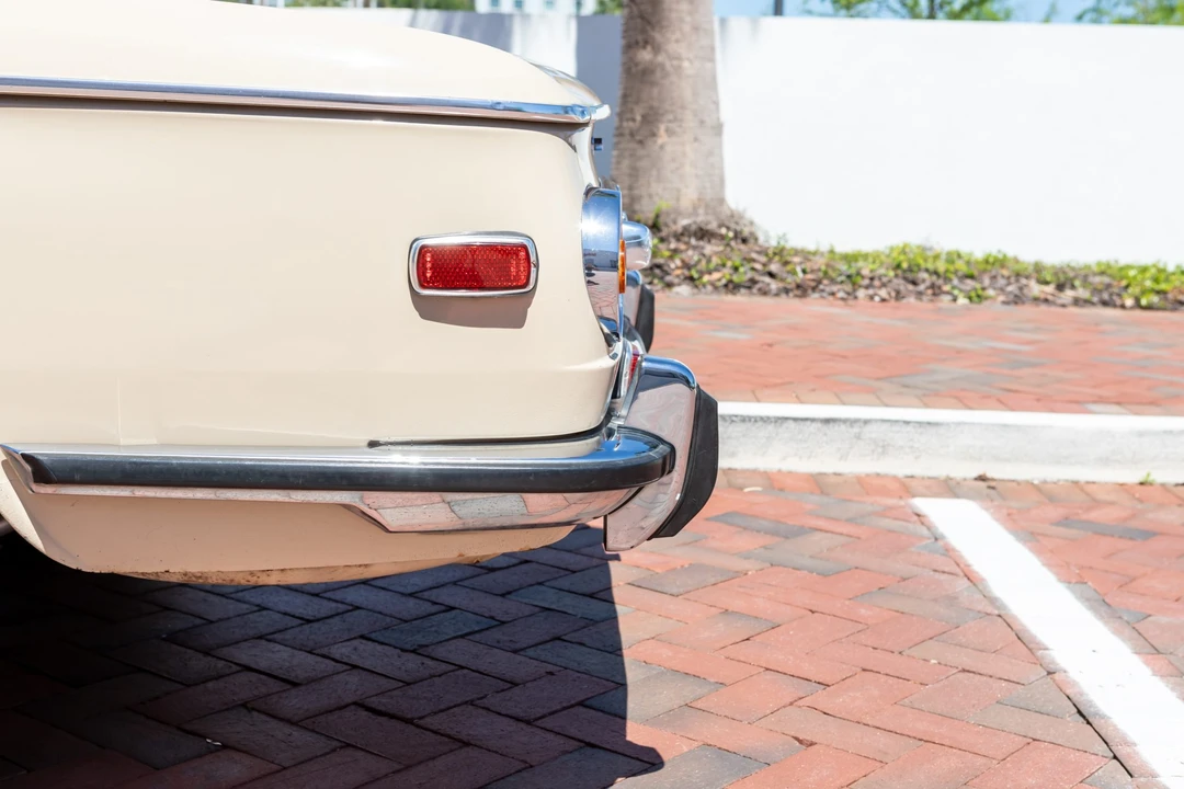 1972 BMW 2002 - Image 30 of 31