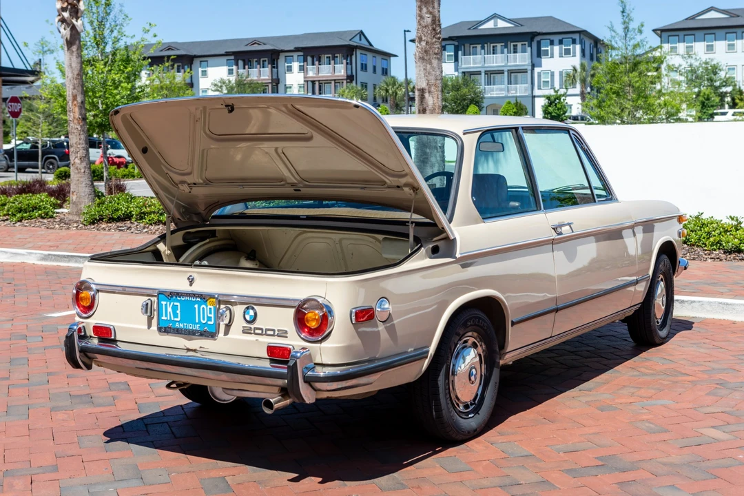 1972 BMW 2002 - Image 10 of 31