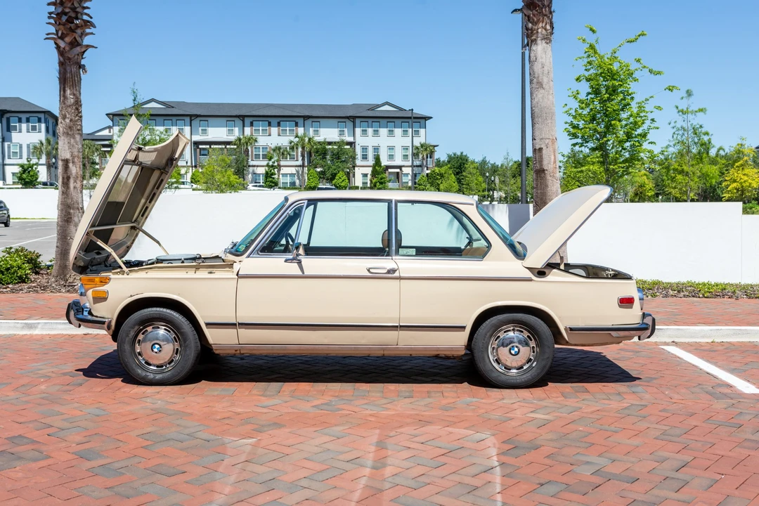 1972 BMW 2002 - Image 12 of 31