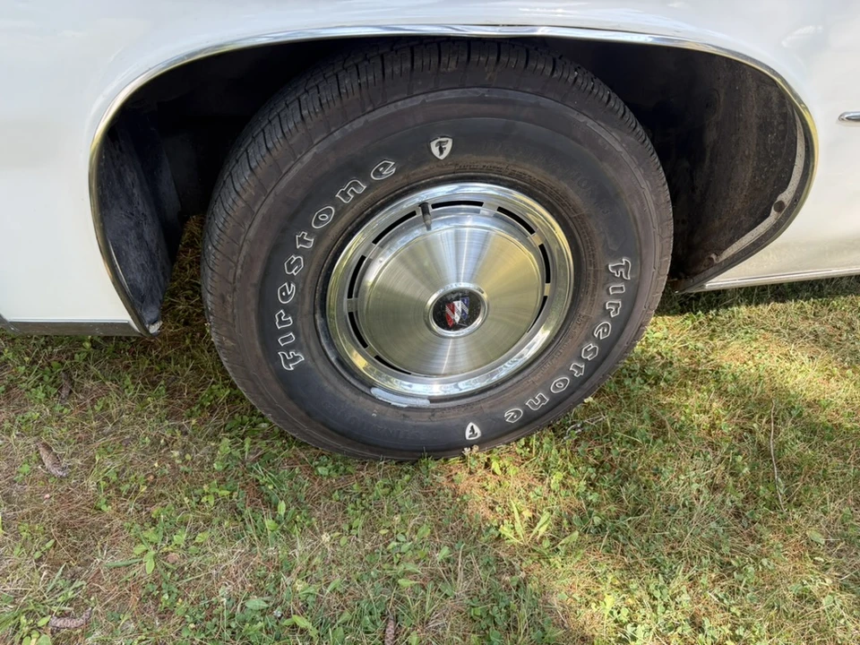 1974 Buick LeSabre - Image 22 of 31