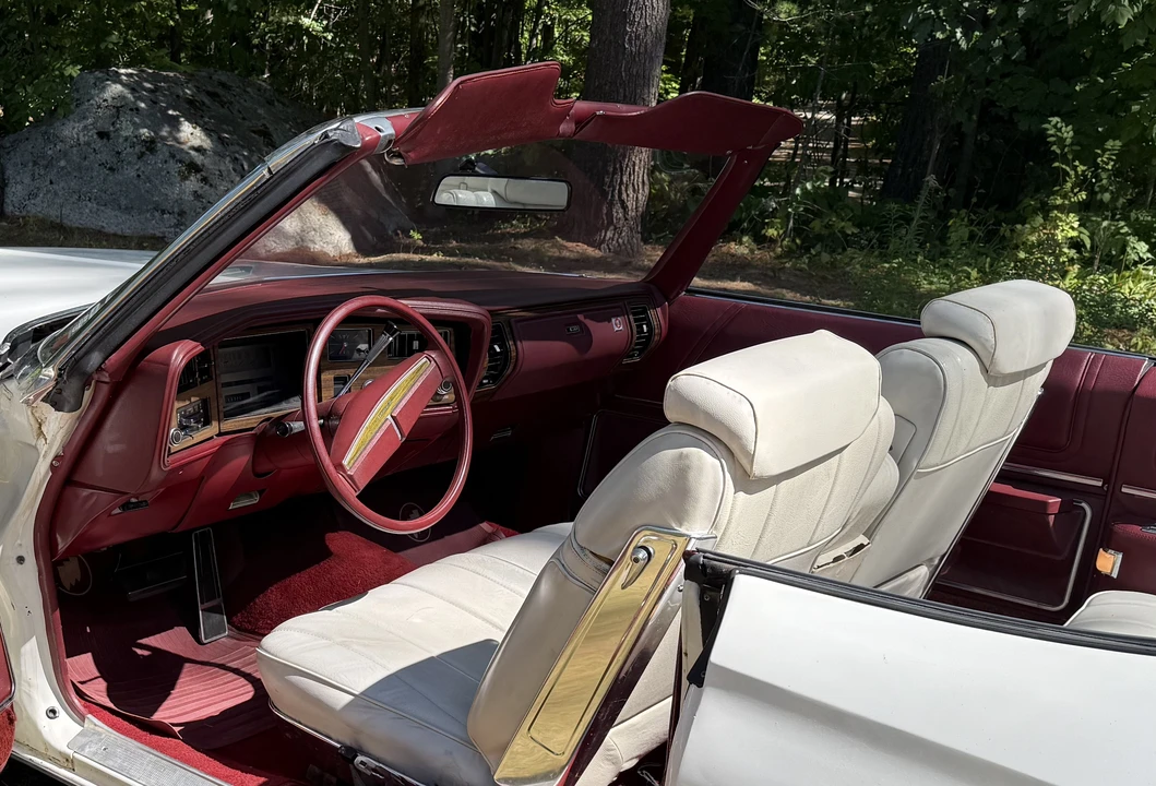 1974 Buick LeSabre - Image 27 of 31