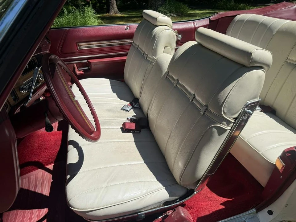 1974 Buick LeSabre - Image 26 of 31