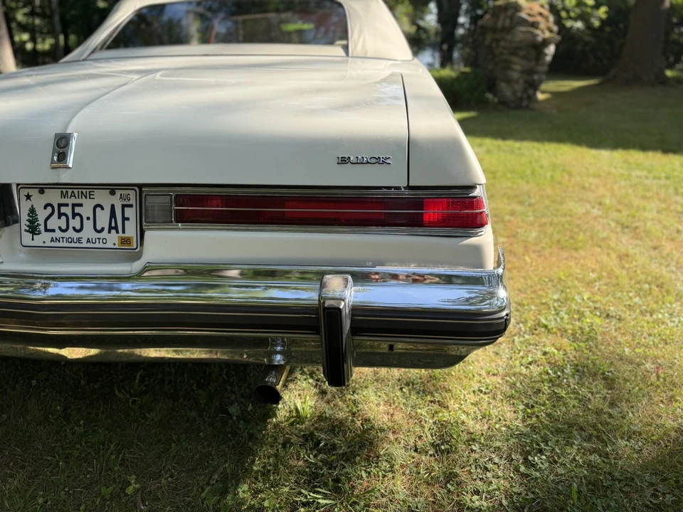 1974 Buick LeSabre - Image 18 of 31