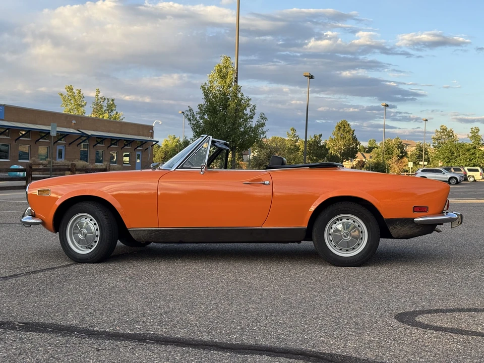 1974 Fiat 124 Sport Spider - Image 15 of 31