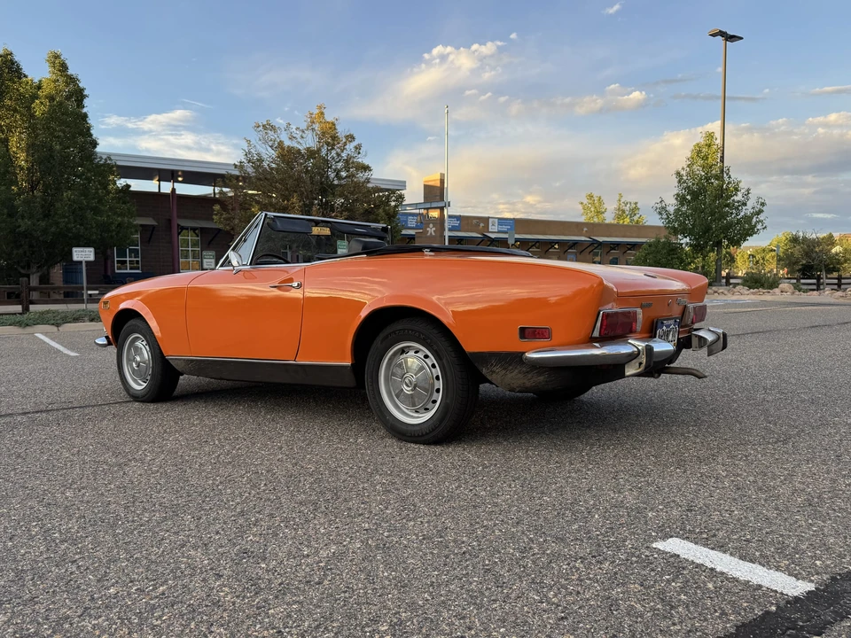 1974 Fiat 124 Sport Spider - Image 28 of 31