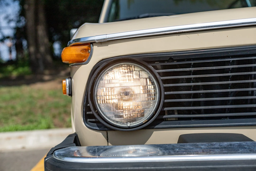 1975 BMW 2002 - Image 13 of 31