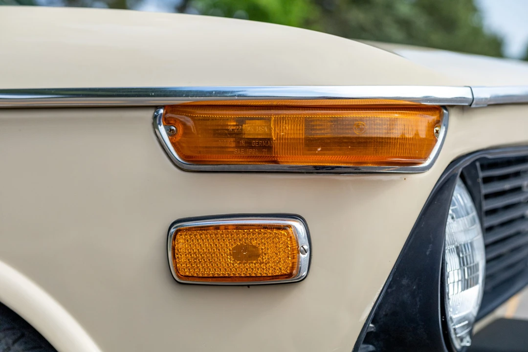 1975 BMW 2002 - Image 9 of 31