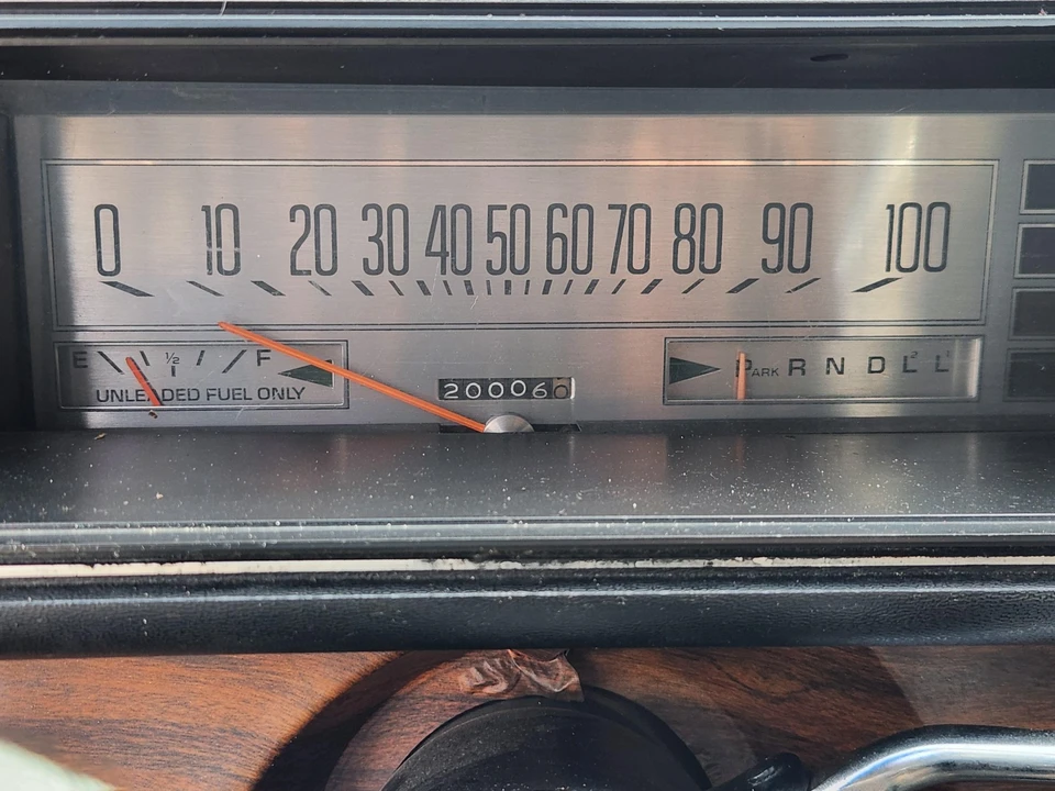 1975 Buick Electra - Image 30 of 31