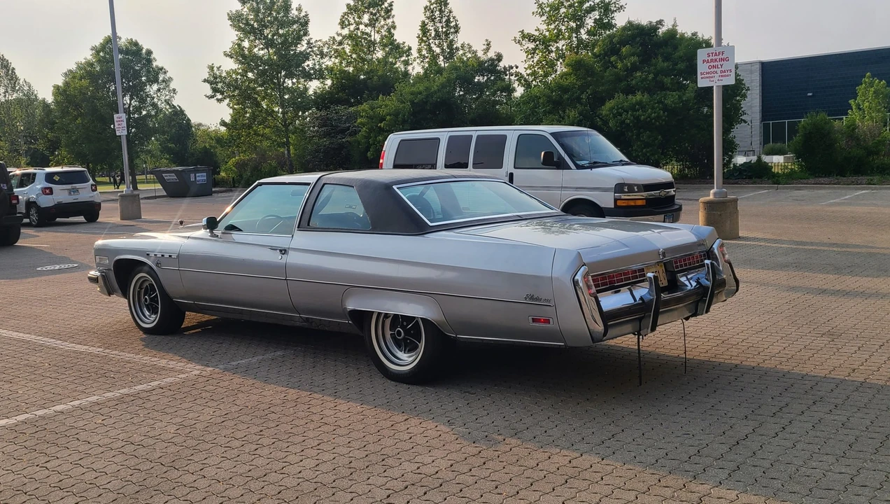 1975 Buick Electra - Image 14 of 31