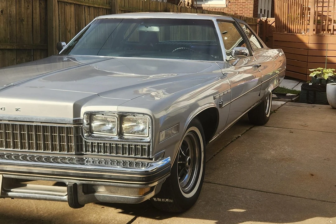1975 Buick Electra - Image 17 of 31