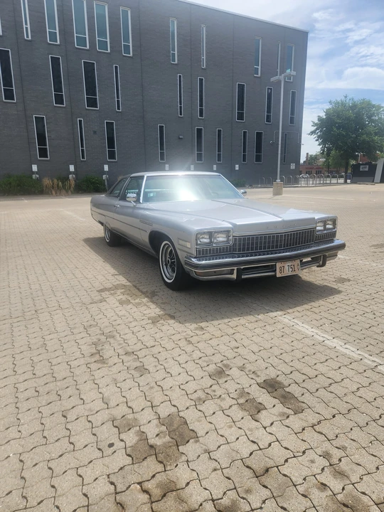 1975 Buick Electra - Image 8 of 31