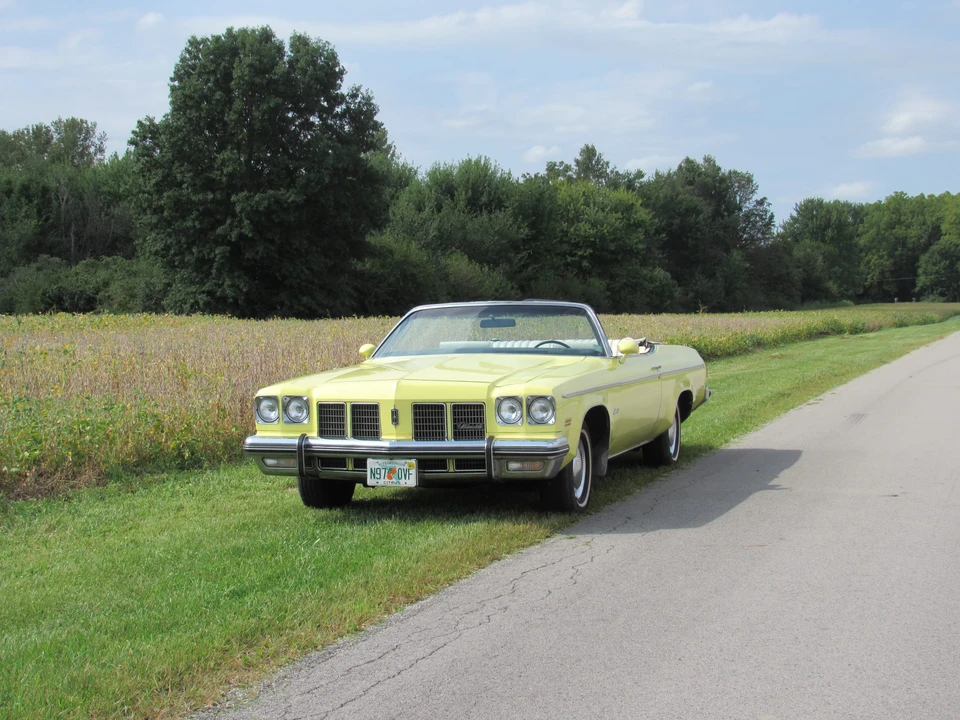 1975 Oldsmobile 88 - Image 3 of 31
