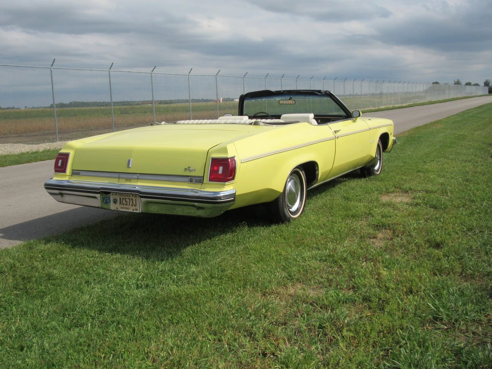 1975 Oldsmobile 88 - Image 8 of 31