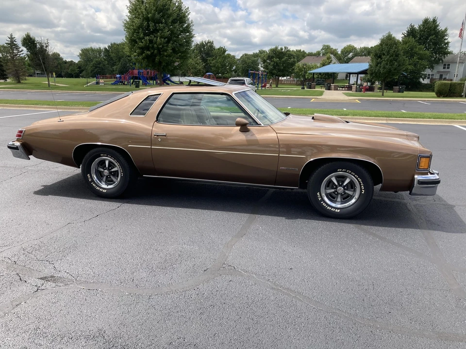 1976 Pontiac LeMans 4th+ Gen - Image 11 of 31