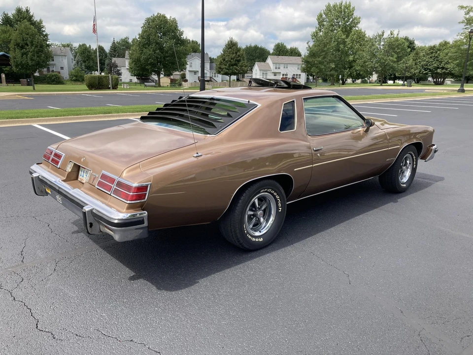 1976 Pontiac LeMans 4th+ Gen - Image 9 of 31