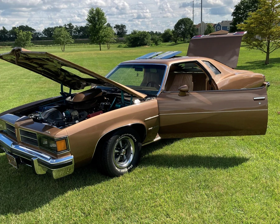 1976 Pontiac LeMans 4th+ Gen - Image 25 of 31