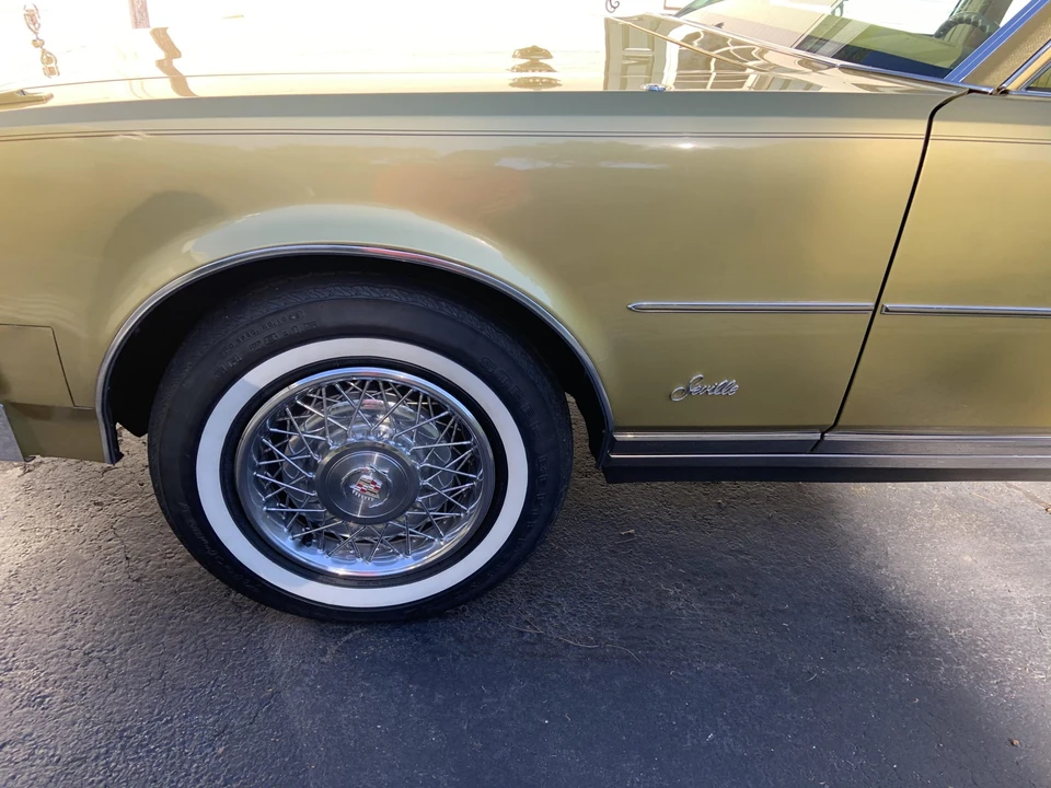 1977 Cadillac Seville - Image 25 of 31