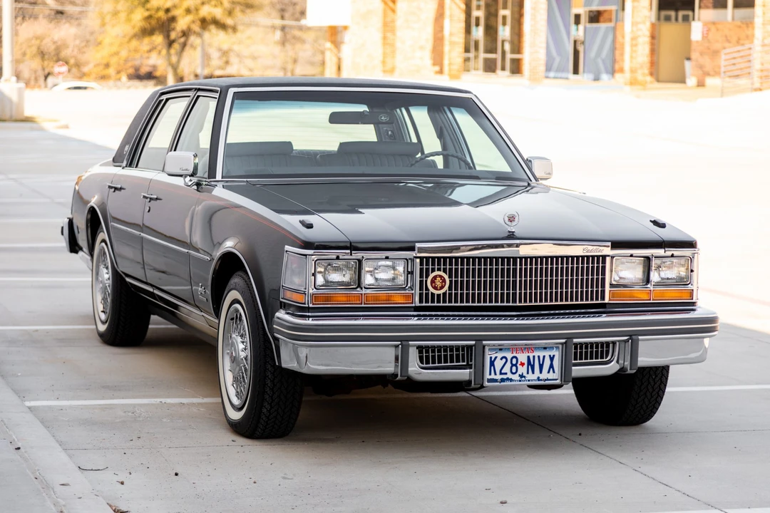 1977 Cadillac Seville - Image 23 of 31