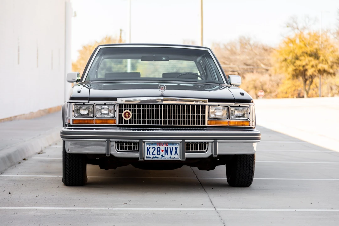1977 Cadillac Seville - Image 24 of 31