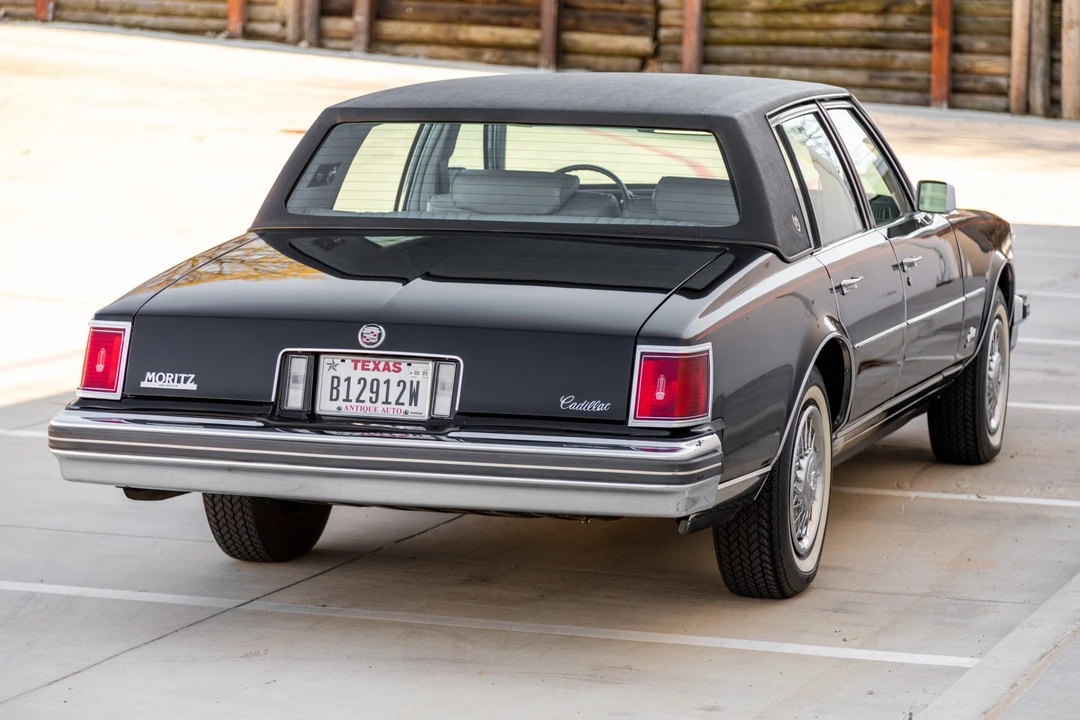 1977 Cadillac Seville - Image 17 of 31