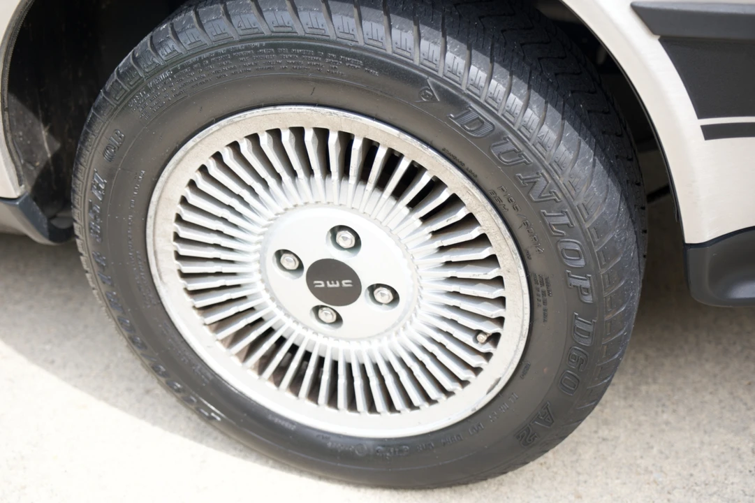 1981 DeLorean DMC-12 - Image 30 of 31