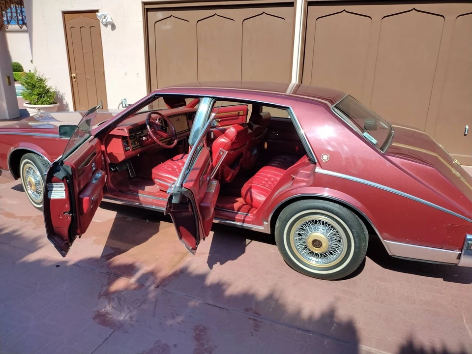 1984 Cadillac Seville - Image 20 of 31