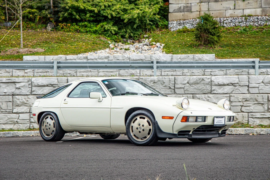 1984 Porsche 928 S - Image 7 of 31