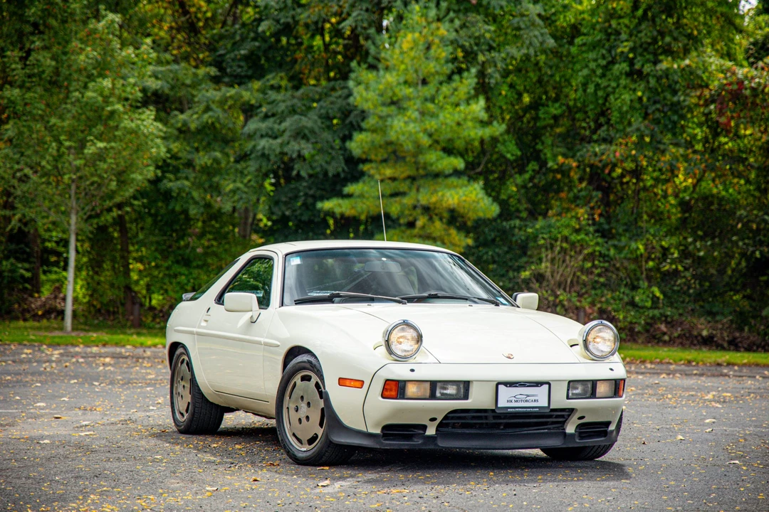 1984 Porsche 928 S - Image 3 of 31
