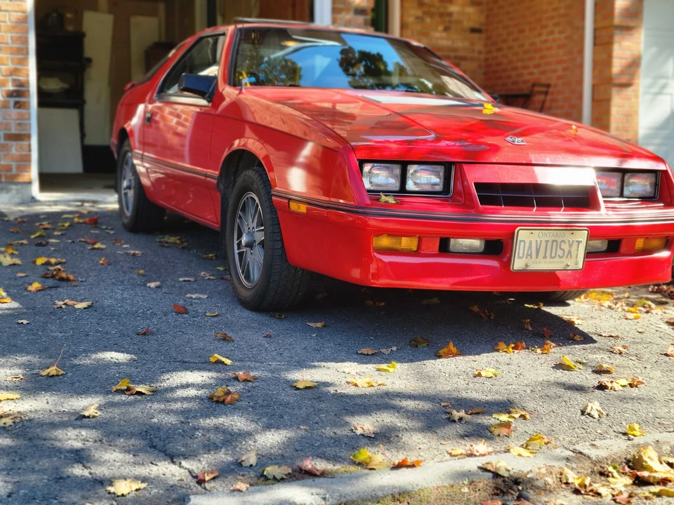 1985 Chrysler Laser - Image 26 of 31