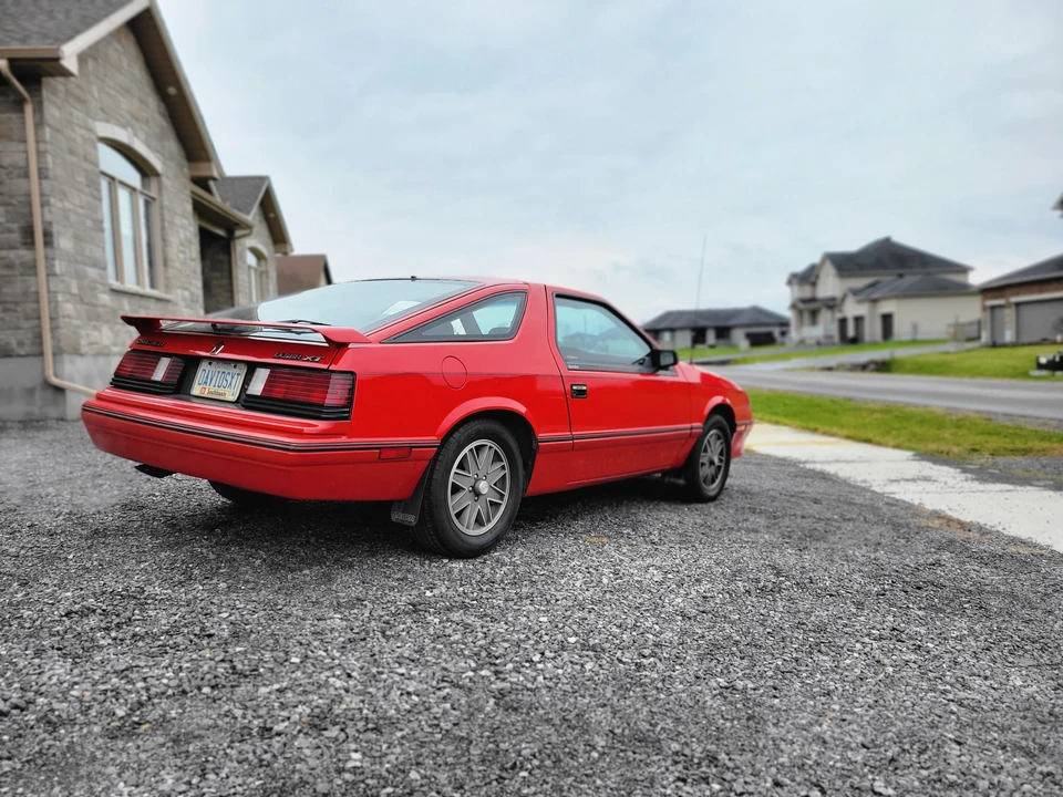 1985 Chrysler Laser - Image 8 of 31