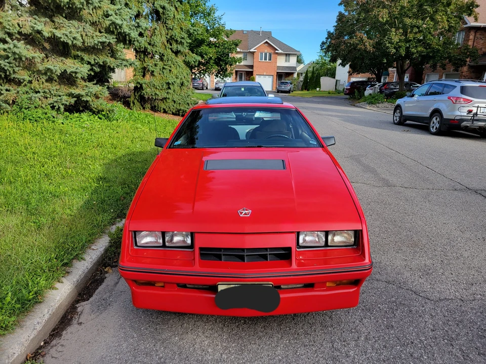 1985 Chrysler Laser - Image 27 of 31