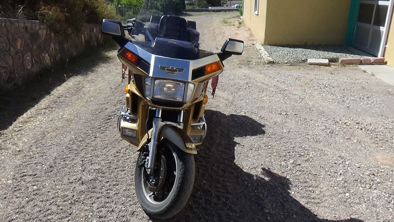 1985 Honda Gold Wing - Image 9 of 31