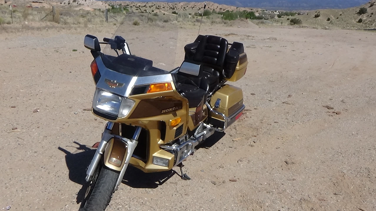 1985 Honda Gold Wing - Image 13 of 31