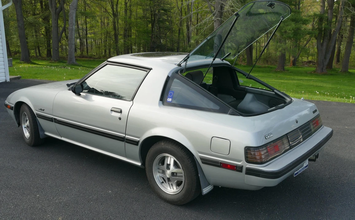 1985 Mazda RX-7 SA & FB - Image 19 of 31