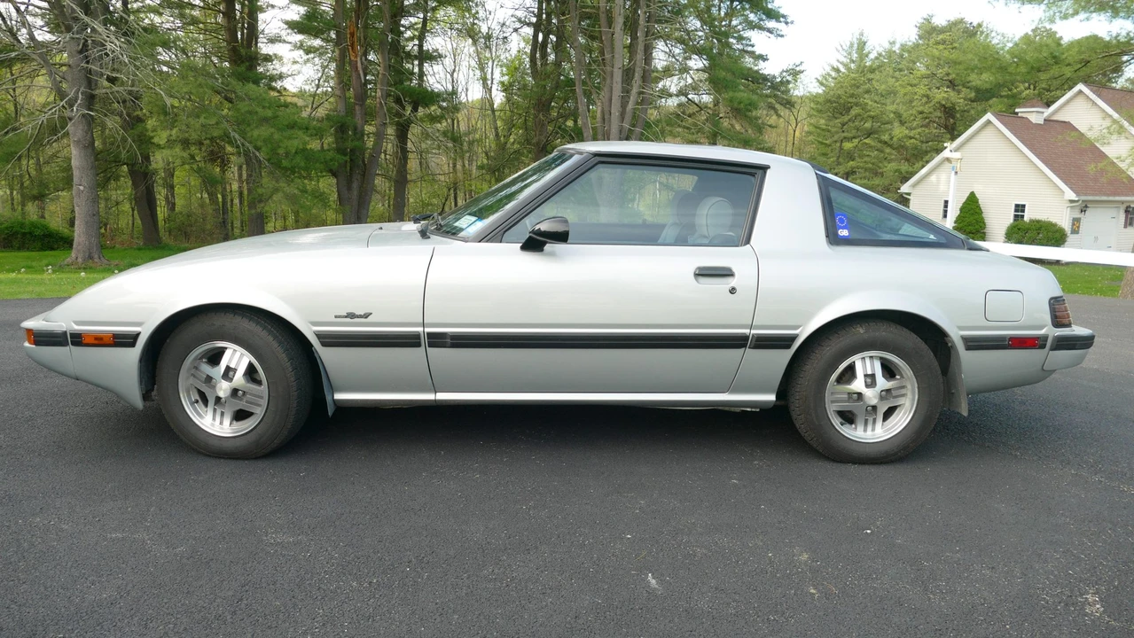 1985 Mazda RX-7 SA & FB - Image 14 of 31