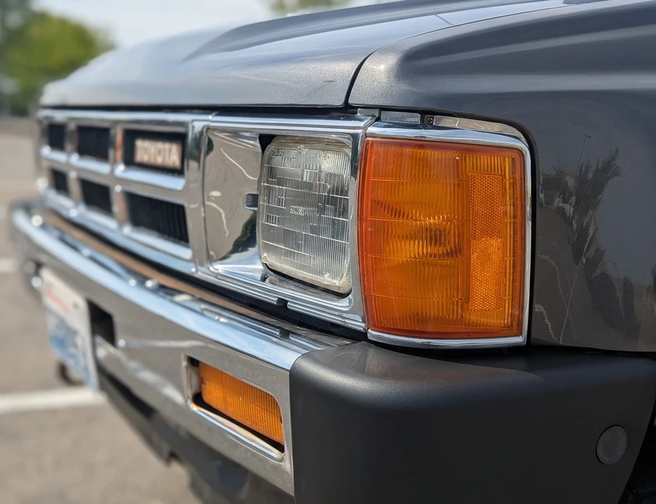 1985 Toyota Hilux 4th Gen - Image 16 of 31