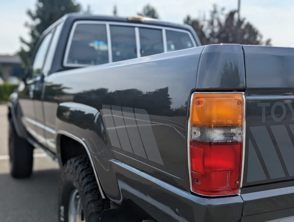 1985 Toyota Hilux 4th Gen - Image 22 of 31