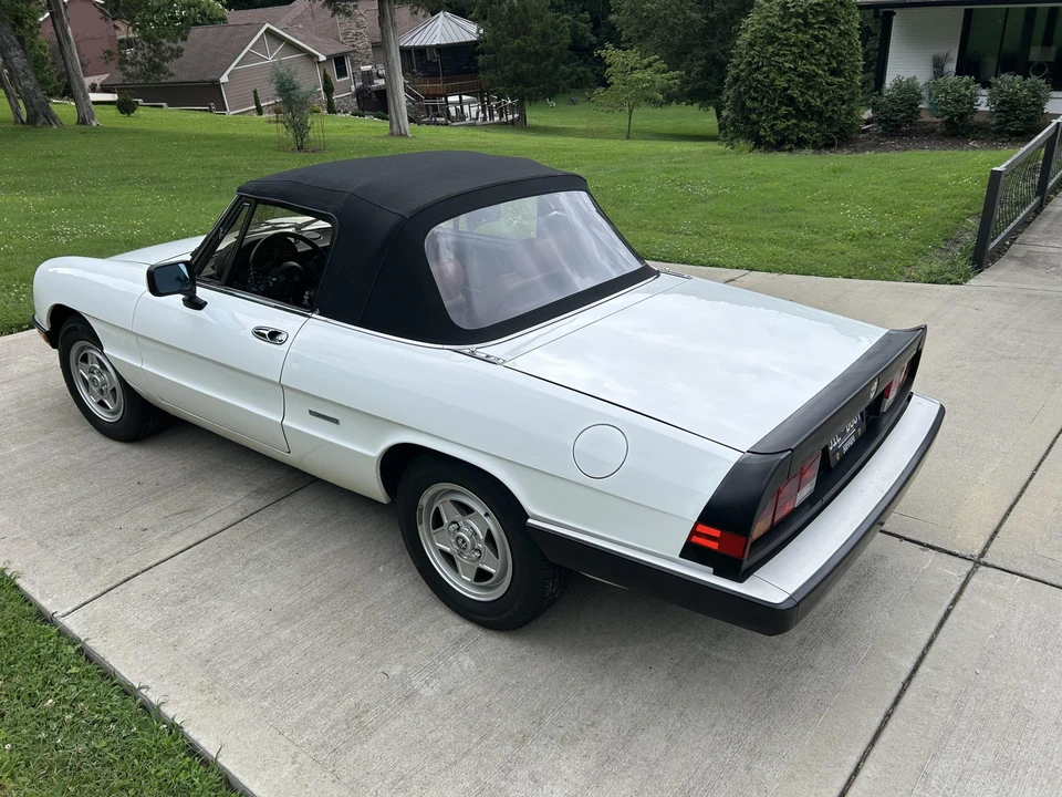 1986 Alfa Romeo Series 3 - Image 18 of 31
