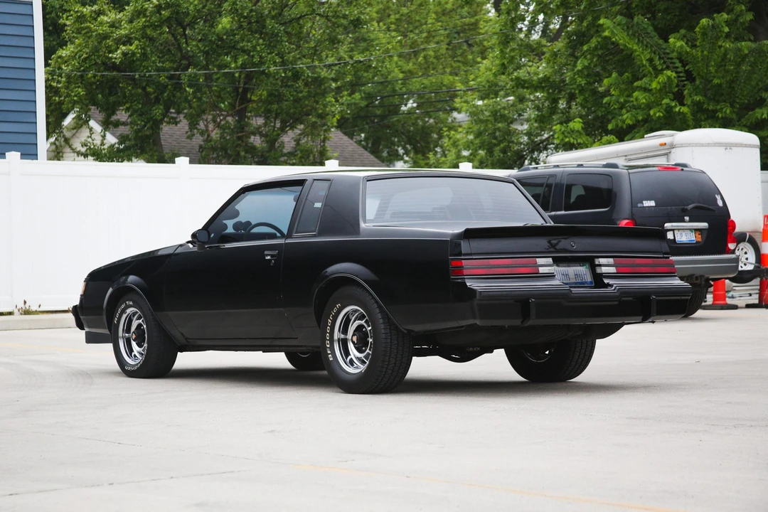 1986 Buick Grand National - Image 15 of 31