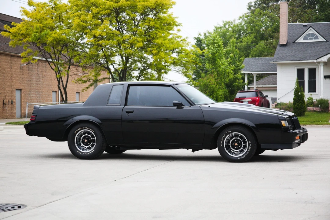 1986 Buick Grand National - Image 26 of 31