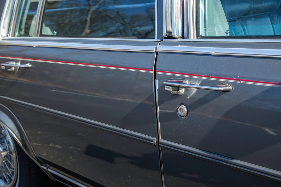1986 Cadillac Fleetwood - Image 20 of 31