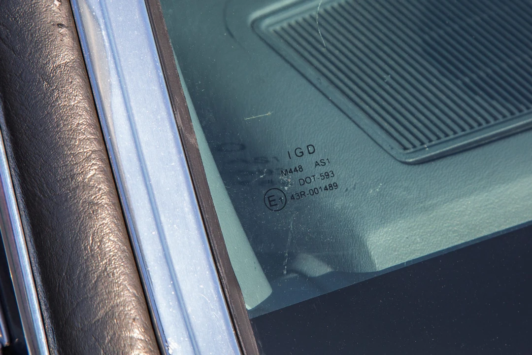 1986 Cadillac Fleetwood - Image 30 of 31