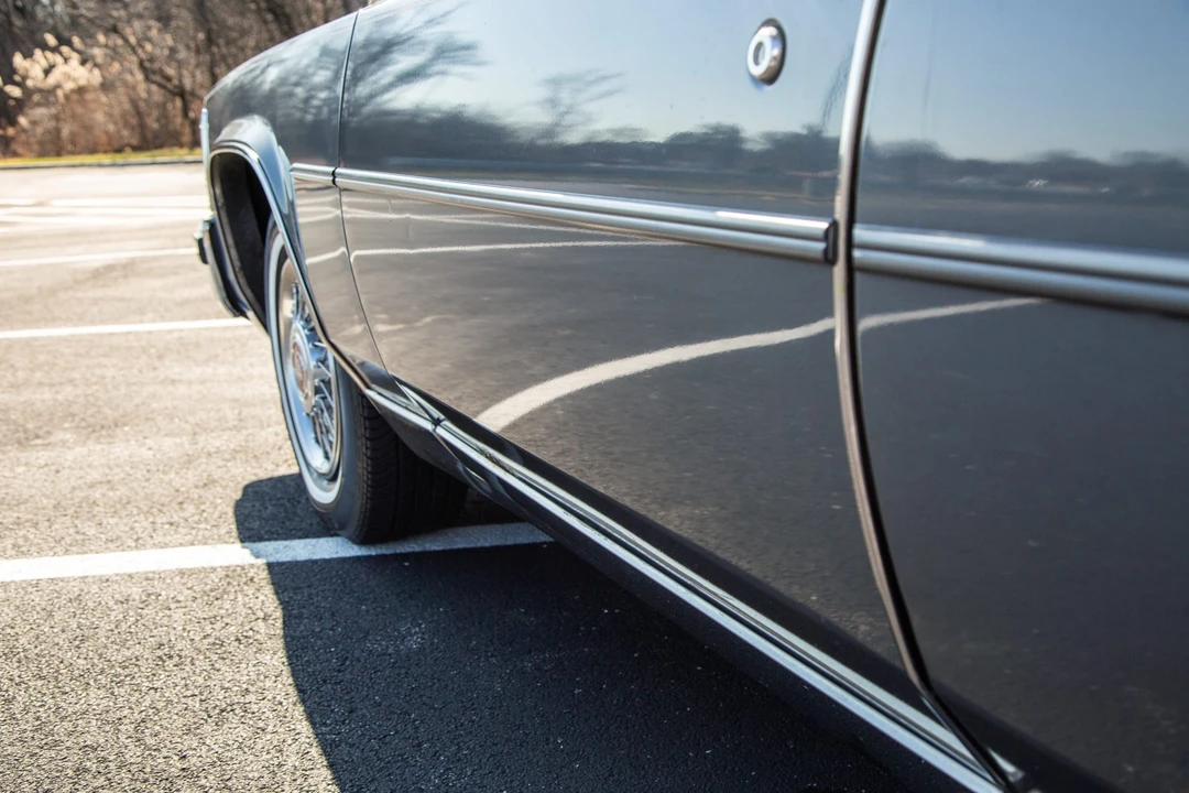1986 Cadillac Fleetwood - Image 18 of 31