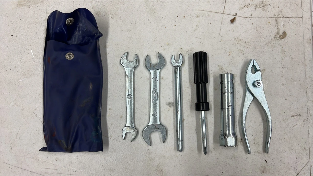 1986 Honda CT110 - Image 25 of 31